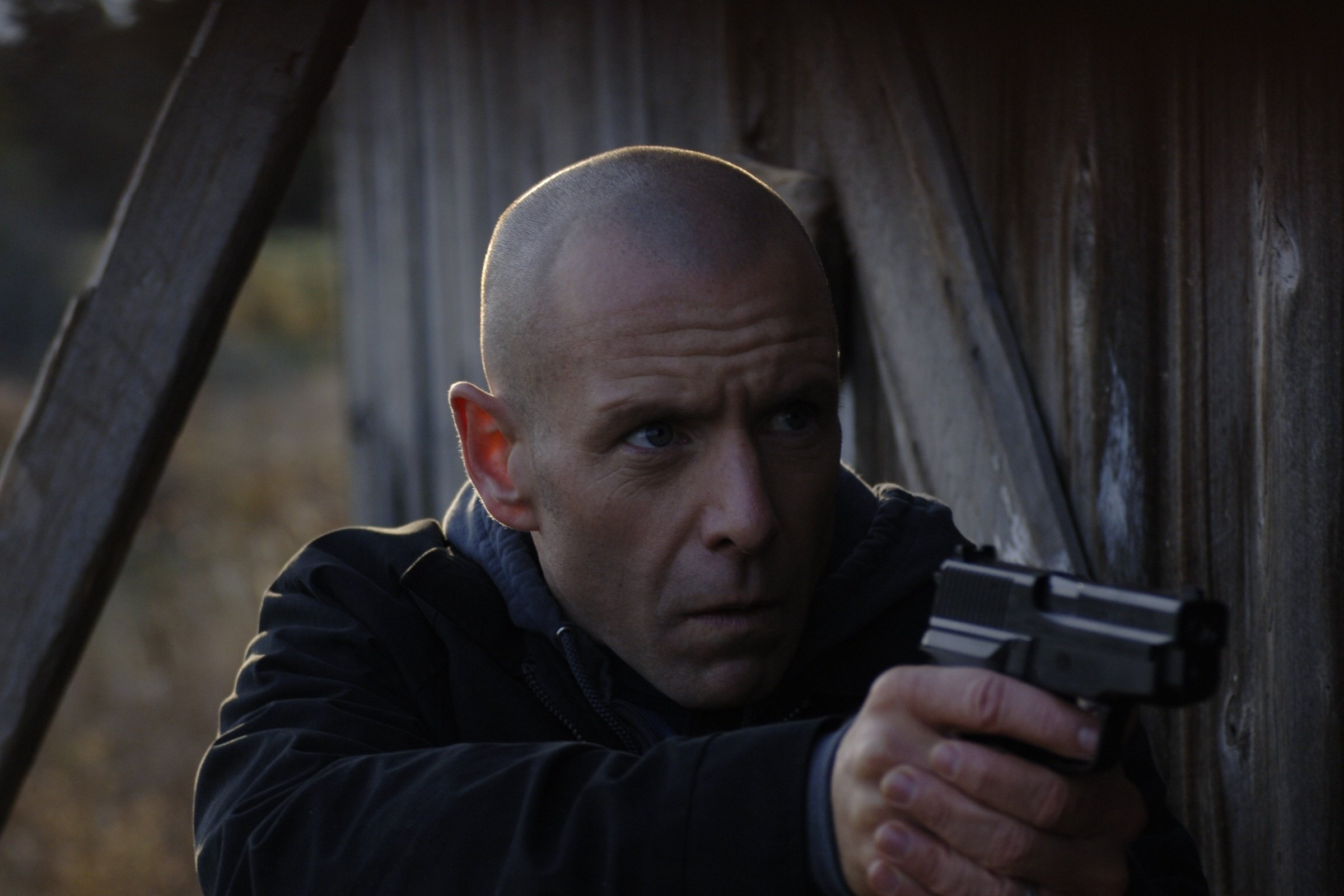 Добро пожаловать в дарем 2007. Томас джейн и брюс уиллис. Добро пожаловать в семью актеры россия. Добро пожаловать в дарем 2007. Добро пожаловать в рай 2015.