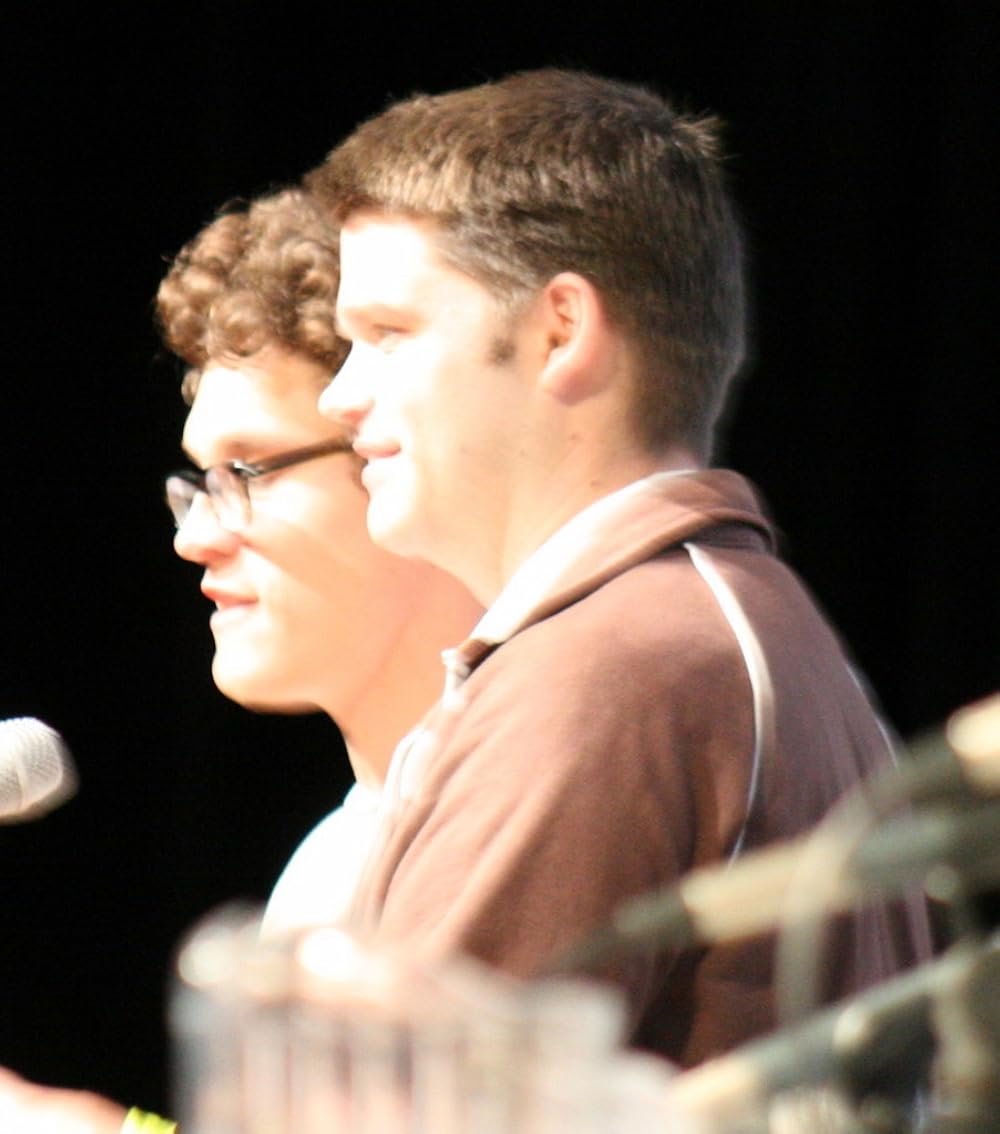 Additional voices. Additional voices