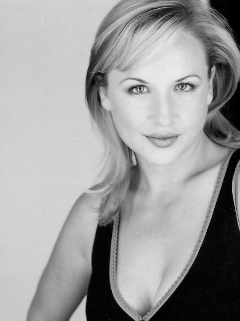 эйприл телек фото. April telek. эйприл маккензи. эйприл телек. эйприл телек декольте.