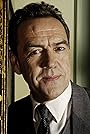 Robert Lindsay's primary photo Robert Lindsay's primary photo