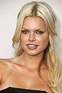 Sophie Monk's primary photo Sophie Monk's primary photo