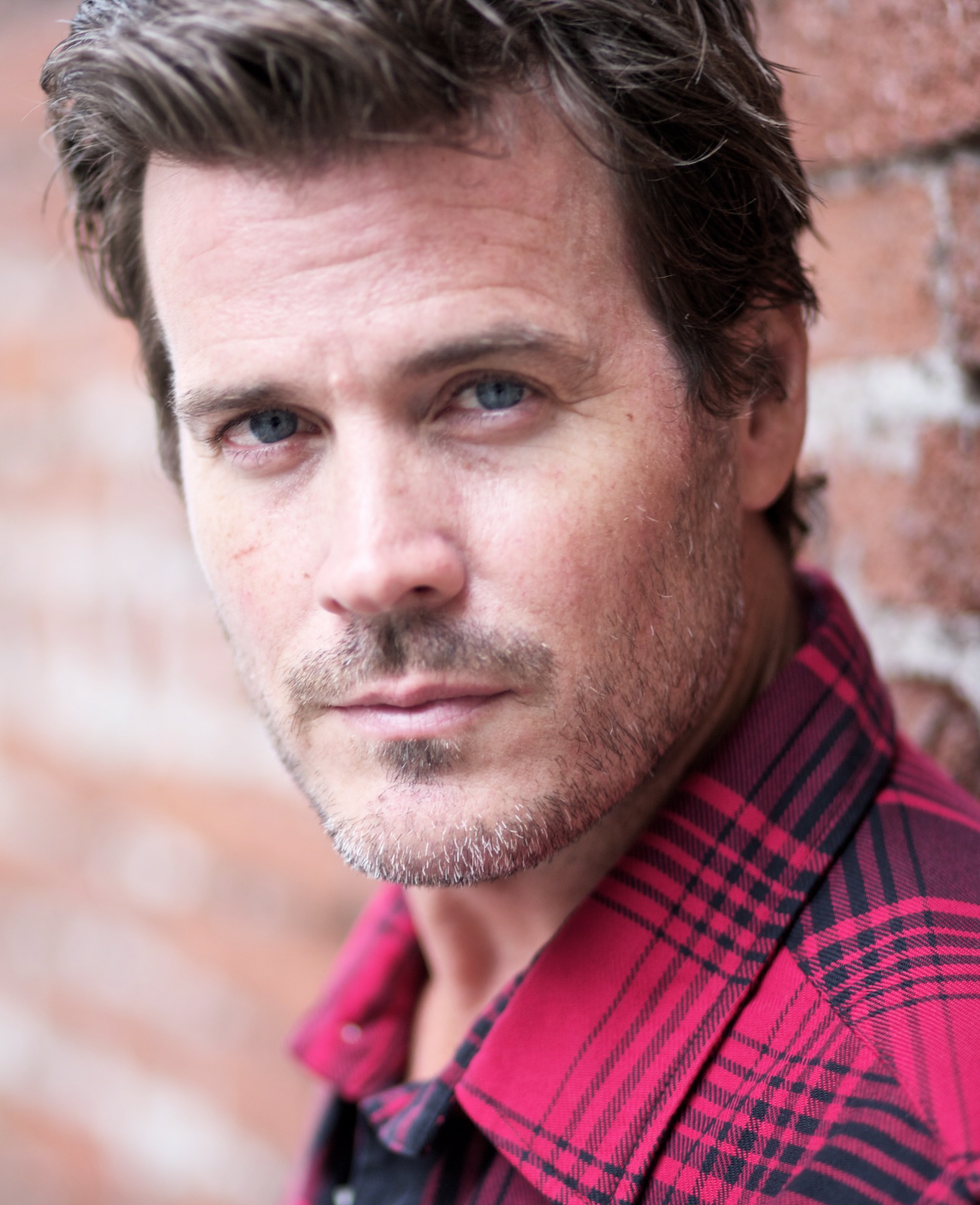 Matt forbes. Виктор браун. Актер г. Владимир давиченко. Актер г.