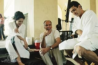 Antonio Banderas, Angelina Jolie, and Michael Cristofer in Original Sin (2001)