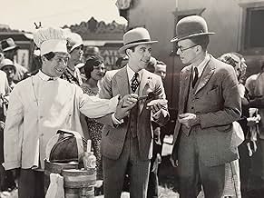 पोस्टर देखें