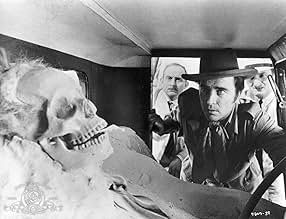 पोस्टर देखें