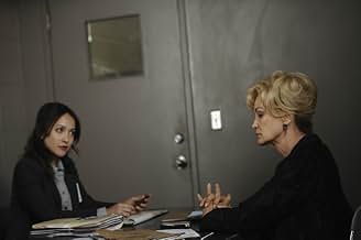 पोस्टर देखें