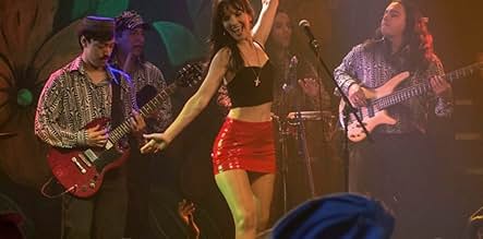 Rohatlar oroli porno multfilm Ichki kiyimdagi jingalak ayollarning fotosuratlari