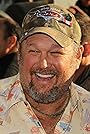 Larry the Cable Guy's primary photo Larry the Cable Guy's primary photo