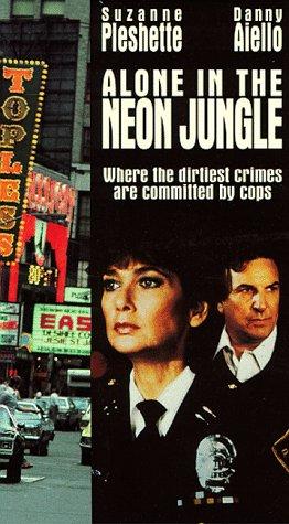 その他 Alone in the Neon Jungle [VHS] MV5BMTgyMzA2NzA4N15BMl5BanBnXk