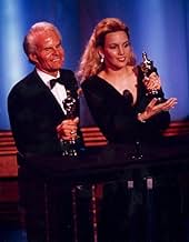 पोस्टर देखें