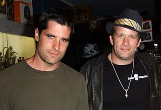 पोस्टर देखें