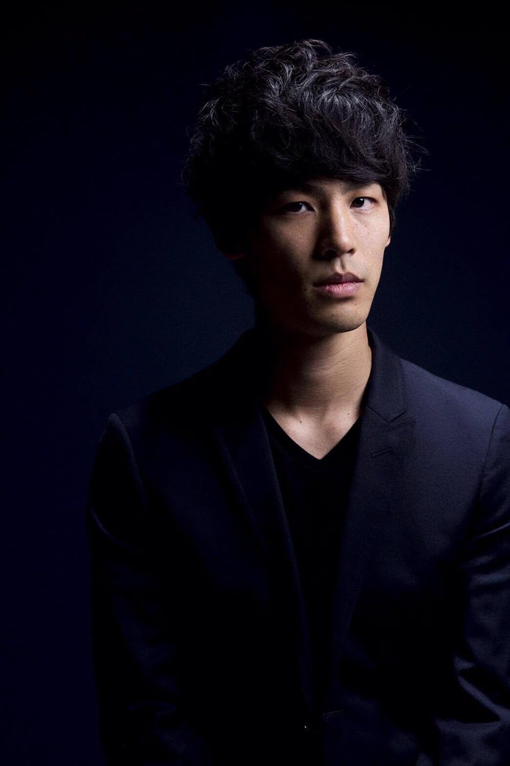 Muz maydonchasi porno jinsiy aloqa video Uzoq oyoqli slut ofisida uning xojayini sikiklari