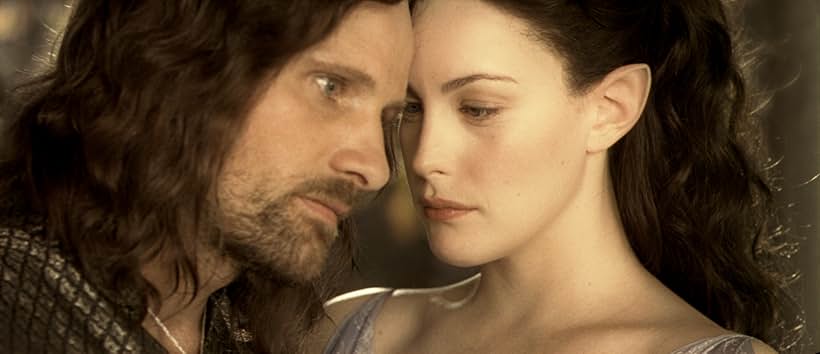 Liv Tyler and Viggo Mortensen in рджреА рд▓рд╛рд░реНрдб рдСрдл рджреА рд░рд┐рдВрдЧреНрд╕: рджреА рдЯреВ рдЯреЙрд╡рд░реНрд╕ (2002)