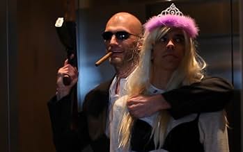 पोस्टर देखें