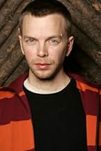 पोस्टर देखें