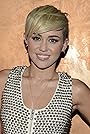 Miley Cyrus's primary photo Miley Cyrus's primary photo