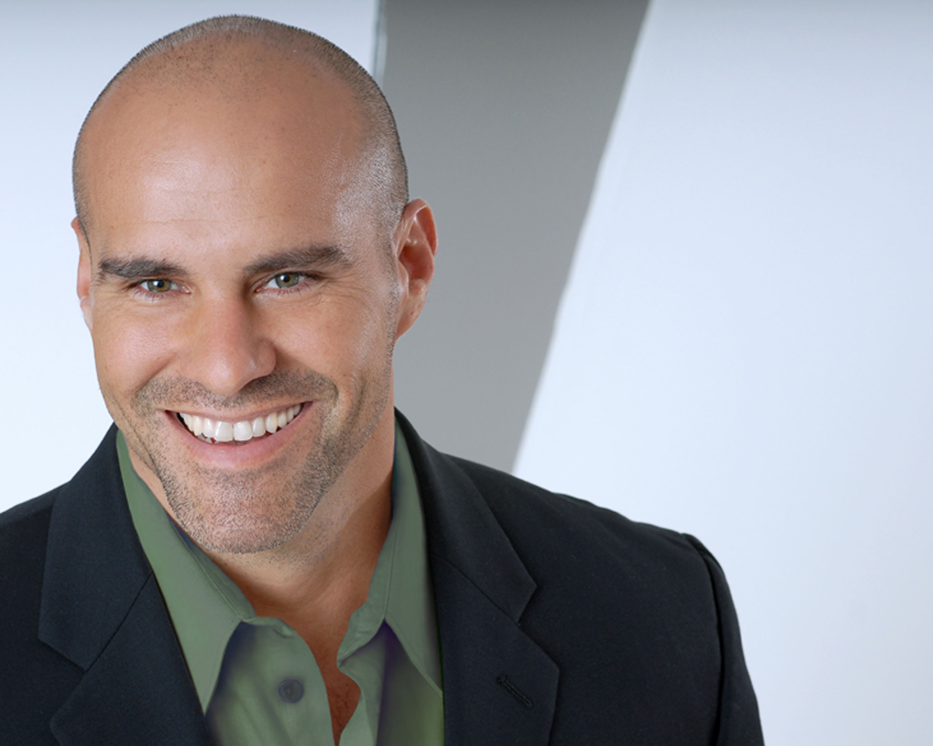 сколько лет рей. сколько лет рей. рей (звёздные войны) фото. рей. кайло рен бен соло актер.