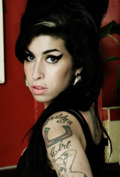 Primary photo for Amy Winehouse Primary photo for Amy Winehouse