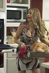 Modern Family” Three Turkeys (TV Episode 2014) - IMDb