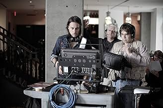 पोस्टर देखें