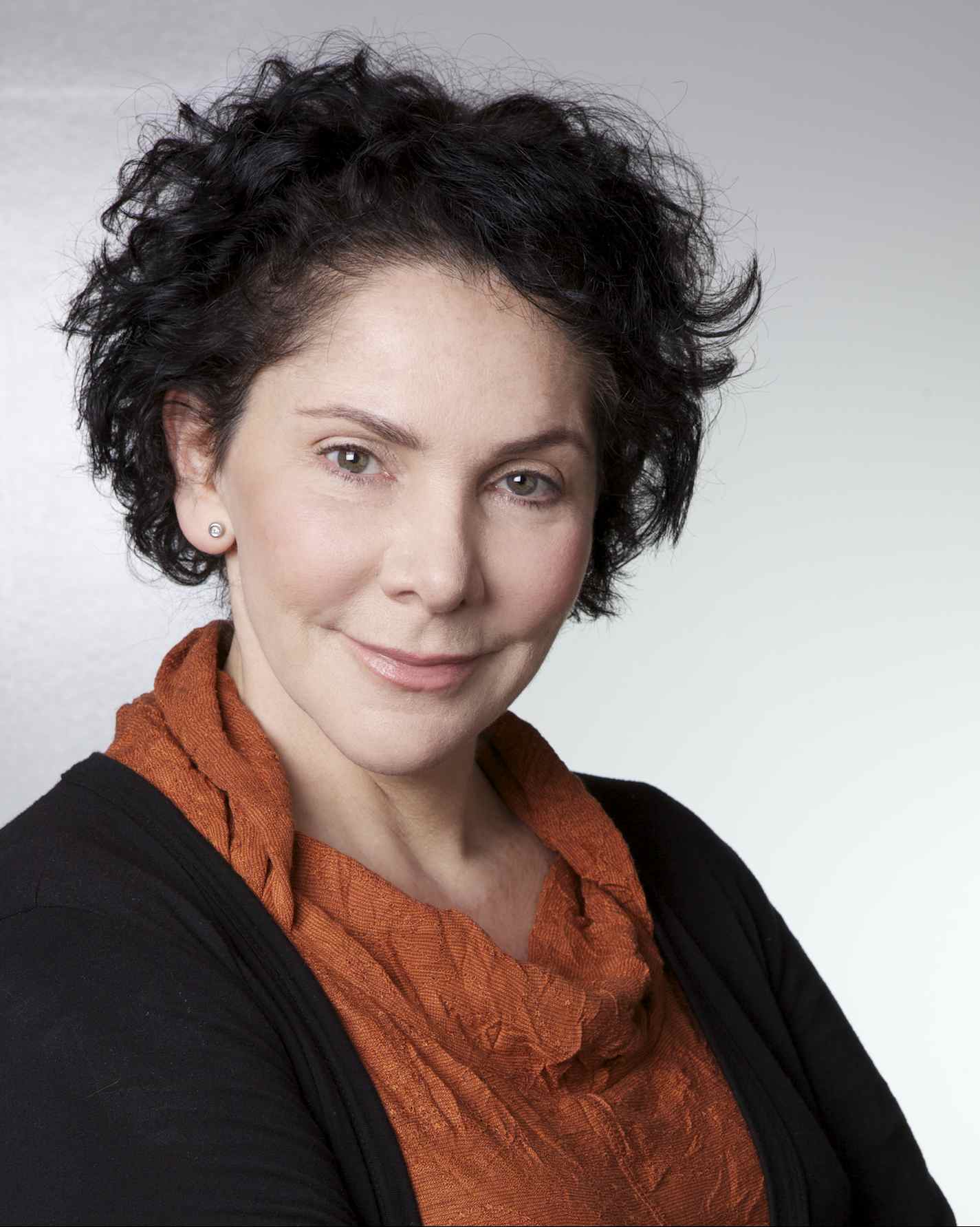 Maria Amparo's Instagram, Twitter & Facebook on IDCrawl