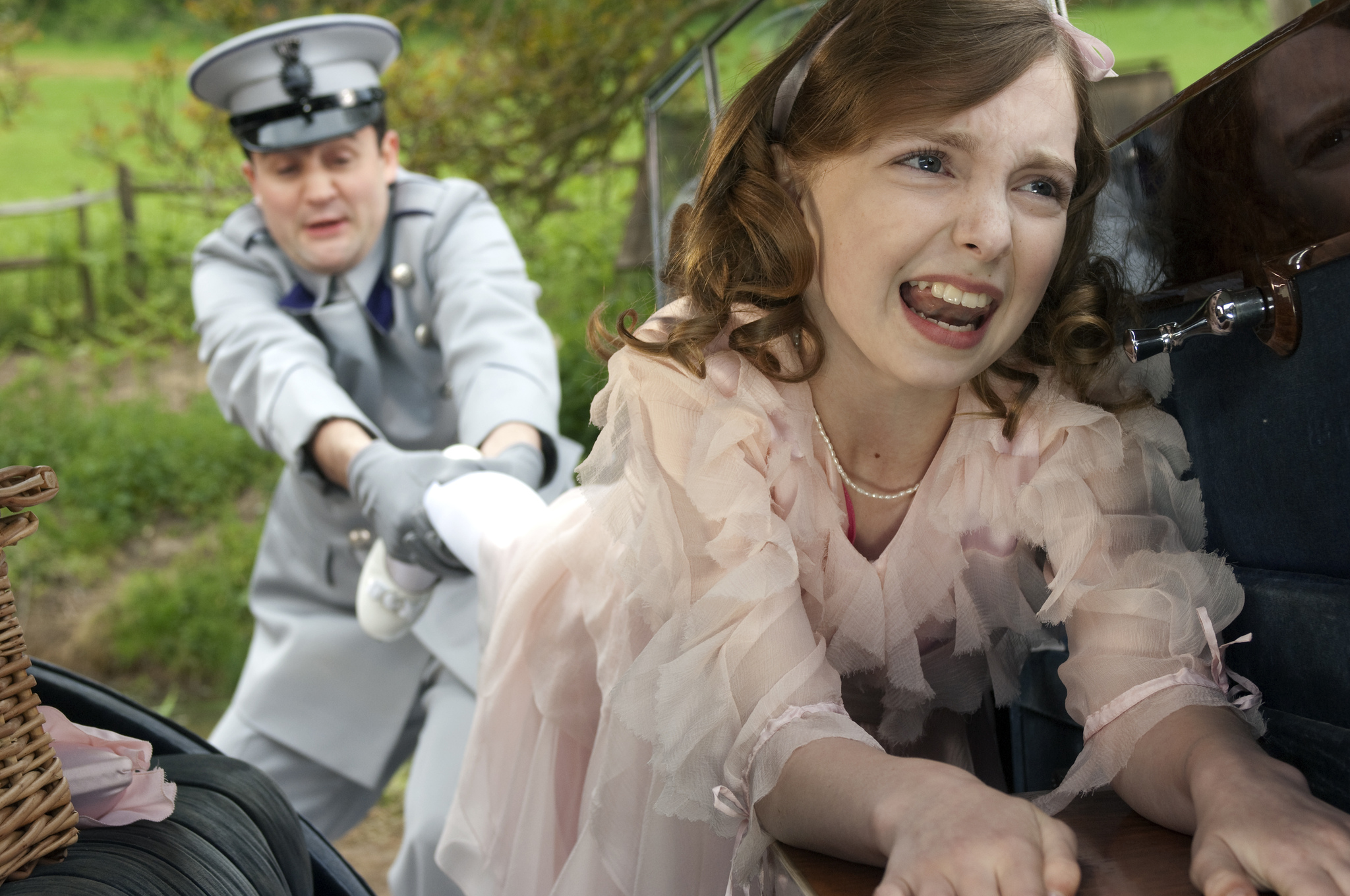 моя ужасная няня фильм 2010. моя ужасная няня фильм 20052. моя ужасная няня 2 постер. няня 2 отзывы. моя ужасная няня кристианна брэнд книга.