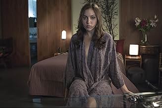 Keng dumbali yalangoch oriq qizlar Porno aktrisa Elektra