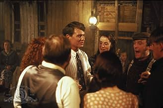 पोस्टर देखें