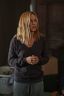 Maria Bello in Lights Out (2016)