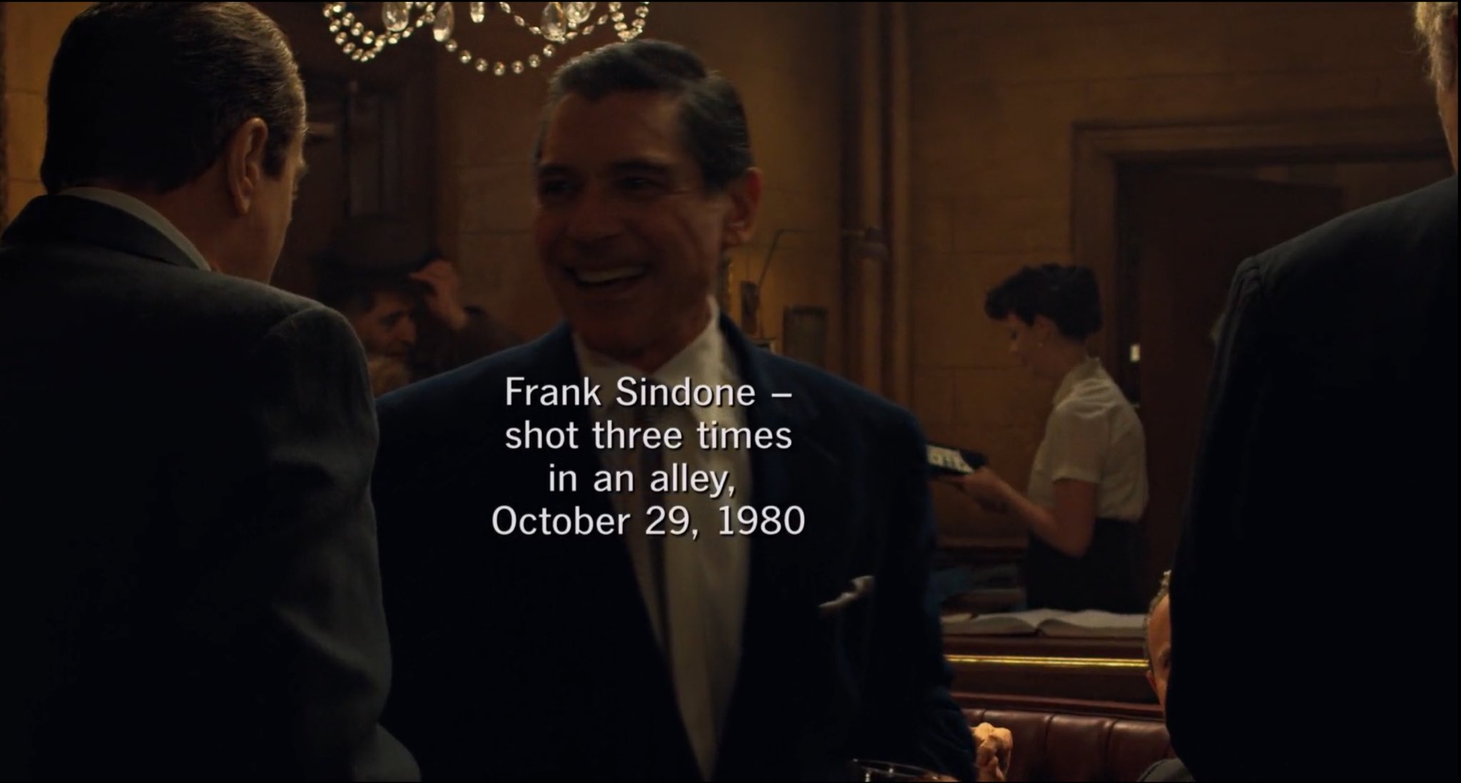 Robert De Niro and Joseph Bono in El irlandés (2019)