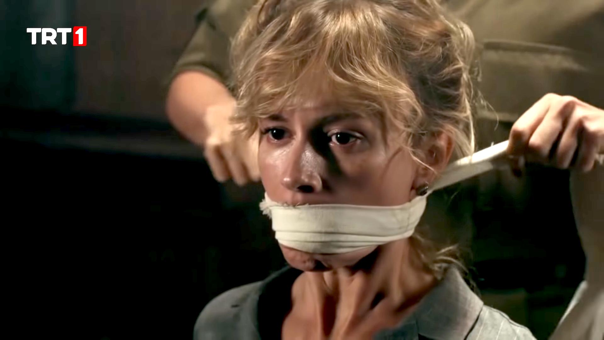 Eng katta mushuk Berkova bilan samimiy videolar