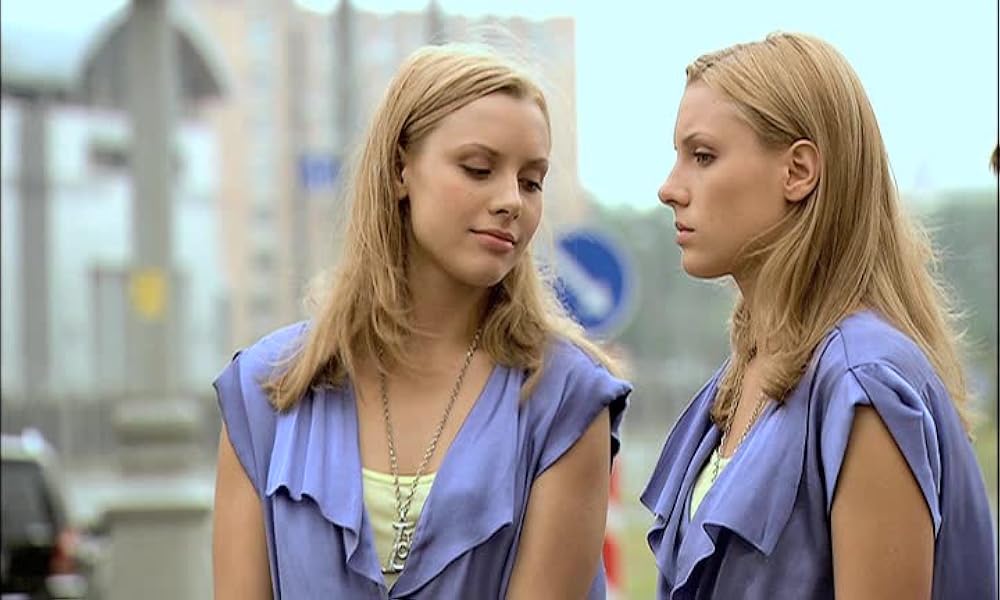 Turk erkaklari bilan rossiyalik sayyohlar ishtirokidagi Turkiya pornosi