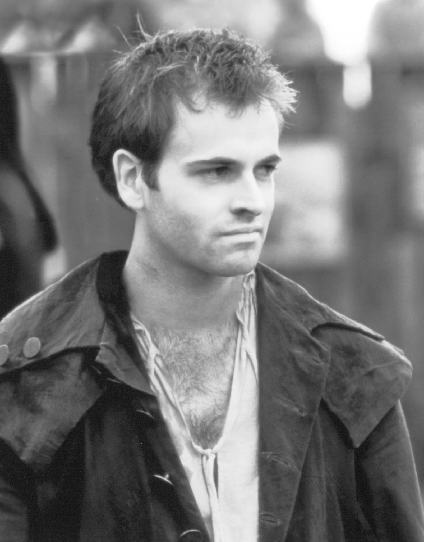 Jonny Lee Miller