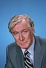 Edward Mulhare's primary photo Edward Mulhare's primary photo