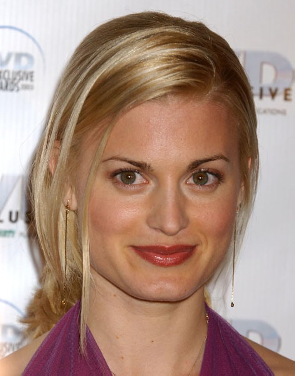 Brooke d'orsay. Брук д орсей 18. Брук д орсей теория большого взрыва. Брук д орсей теория большого взрыва. Брук д орсей.