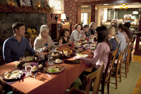 Monica Potter, Erika Christensen, Lauren Graham, Peter Krause, Mae Whitman, Dax Shepard, Sarah Ramos, and Miles Heizer in Parenthood (2010)