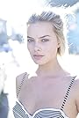 Margot Robbie's primary photo Margot Robbie's primary photo
