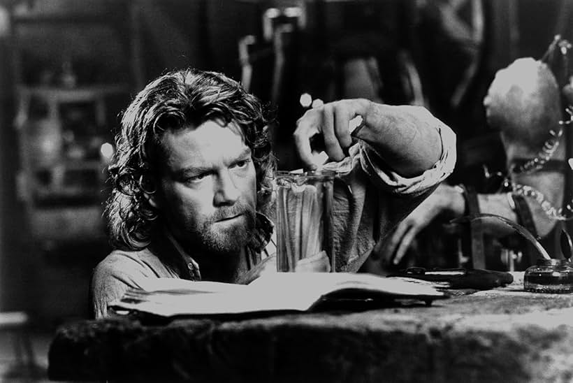 Kenneth Branagh in Frankenstein di Mary Shelley (1994)