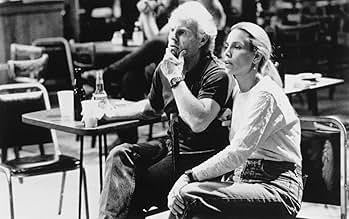 पोस्टर देखें