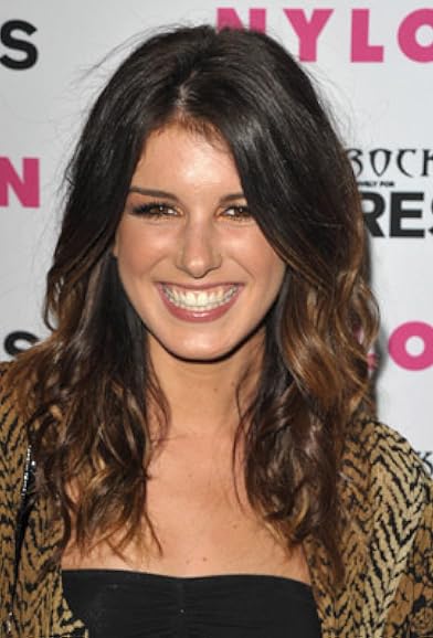 Primary photo for Shenae Grimes-Beech Primary photo for Shenae Grimes-Beech