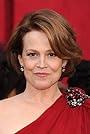 Sigourney Weaver's primary photo Sigourney Weaver's primary photo