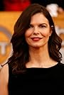 Jeanne Tripplehorn's primary photo Jeanne Tripplehorn's primary photo