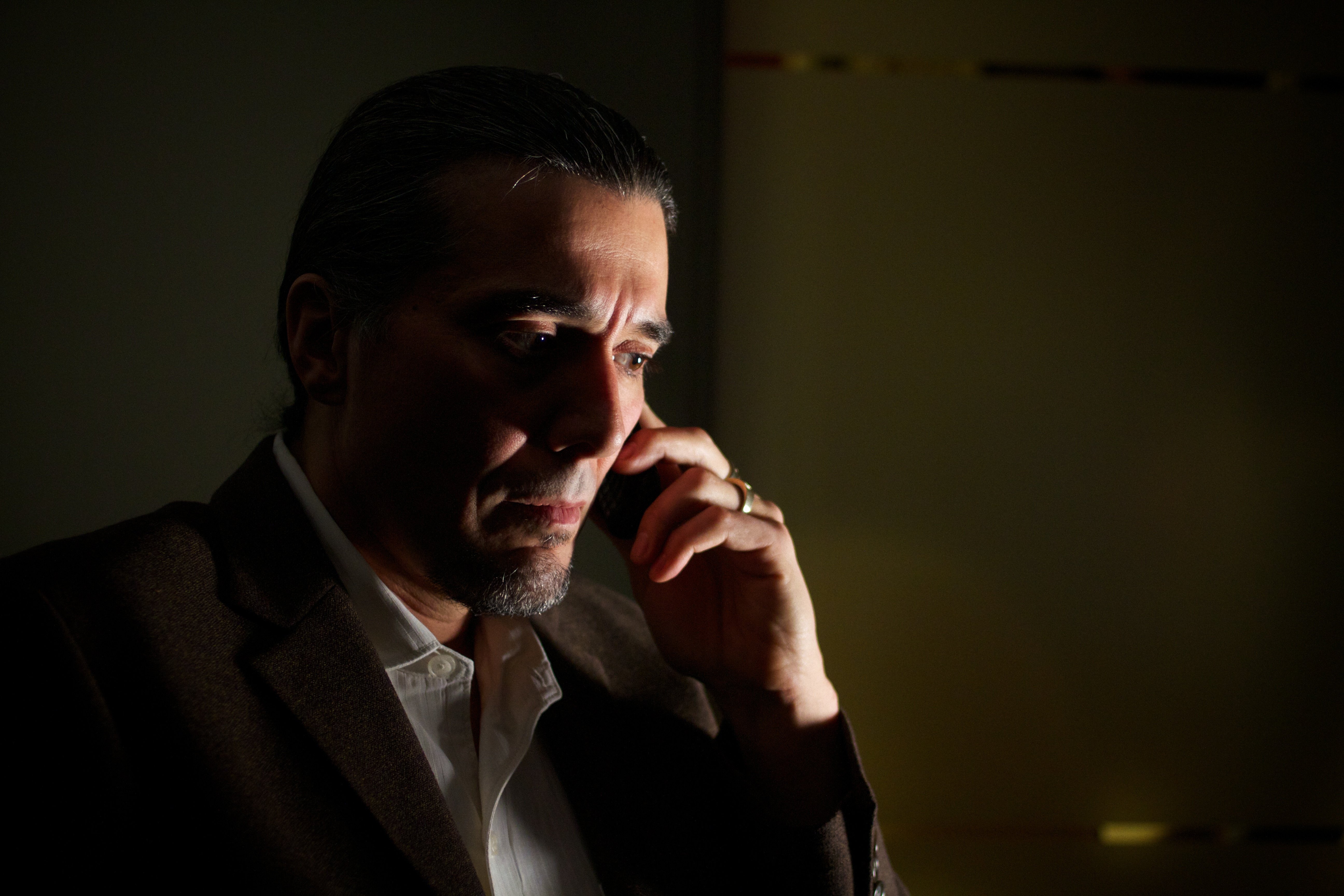 джулиан шэмп. джулиан шэмп биография. клондайк актеры. юлиан блэк. джулиан шэмп добыча.