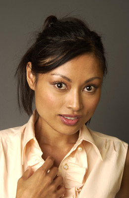 Yalangoch fransuz qoshiqchilarining fotosuratlari