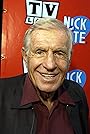 Jerry Van Dyke's primary photo Jerry Van Dyke's primary photo