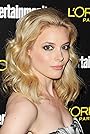 Gillian Jacobs's primary photo Gillian Jacobs's primary photo