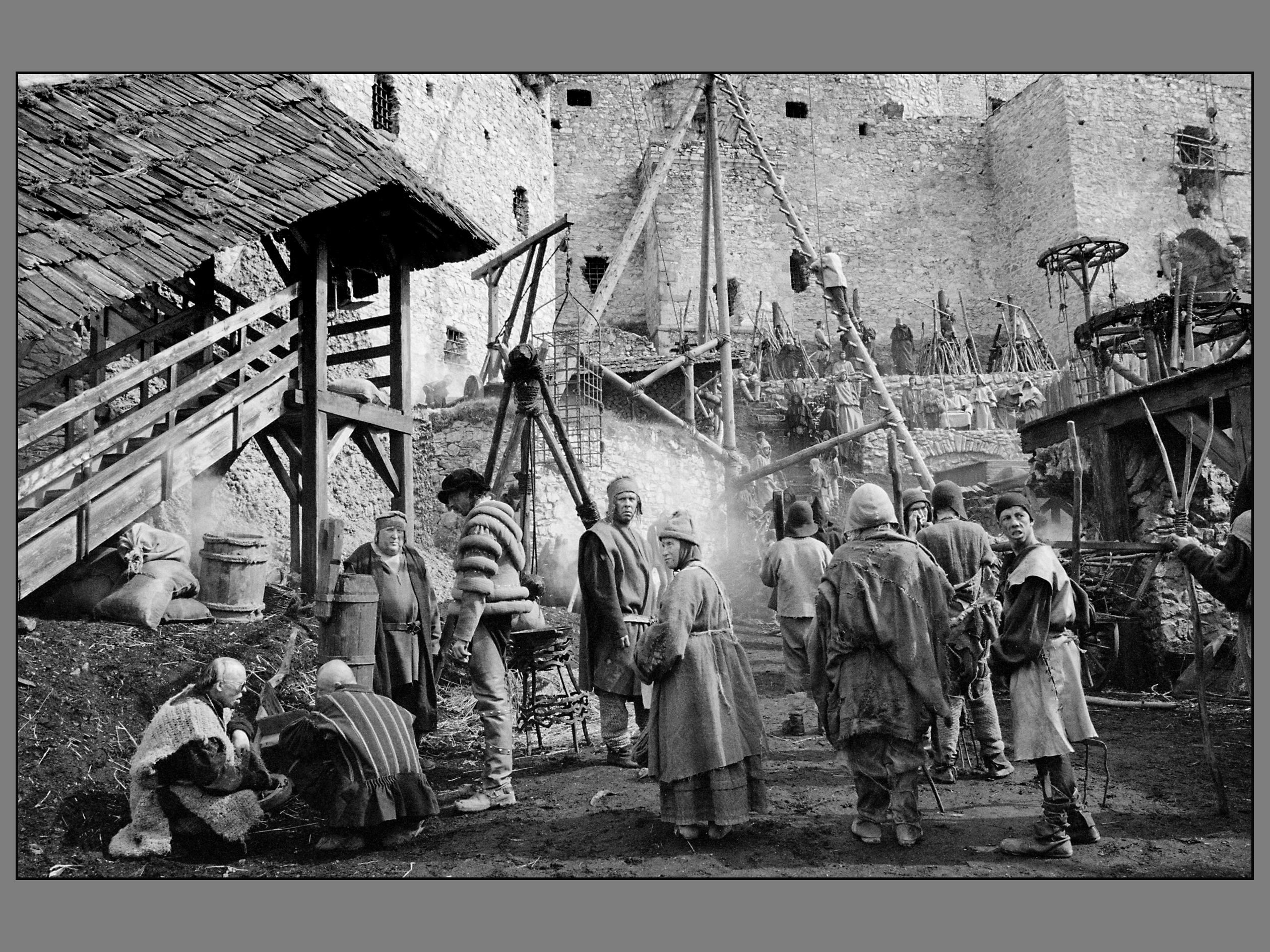 трудно быть богом братья стругацкие книга. трудно быть богом фильм 2013 кира. трудно быть богом аудиокнига. обложка книги братьев стругацких трудно быть богом. трудно быть богом фильм 1989.