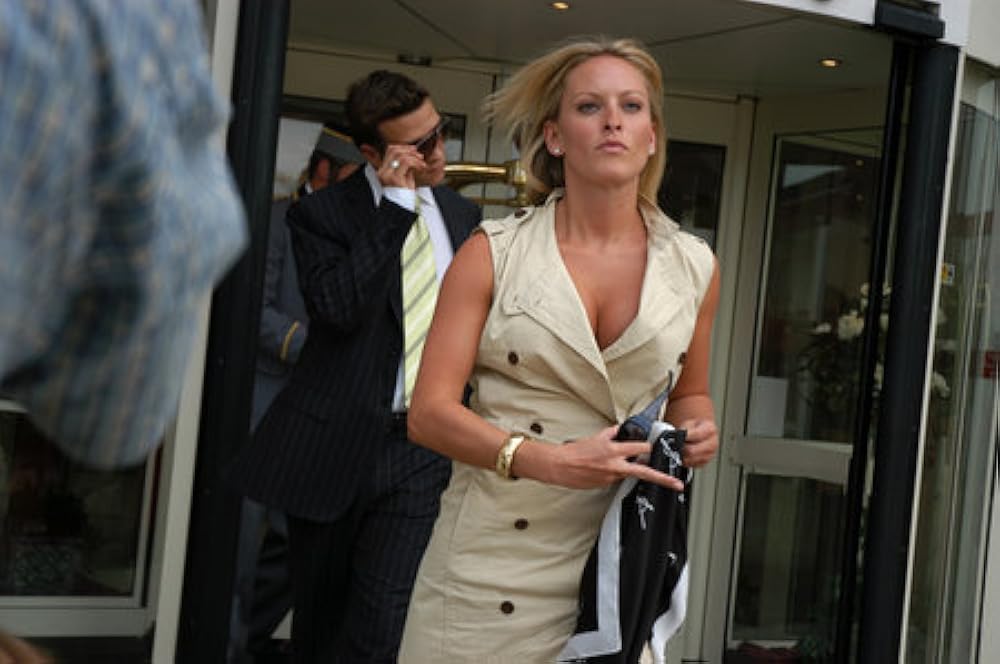 Soxta yalangoch Julia Vaishnur Almanak sanat porno film onlayn smotret