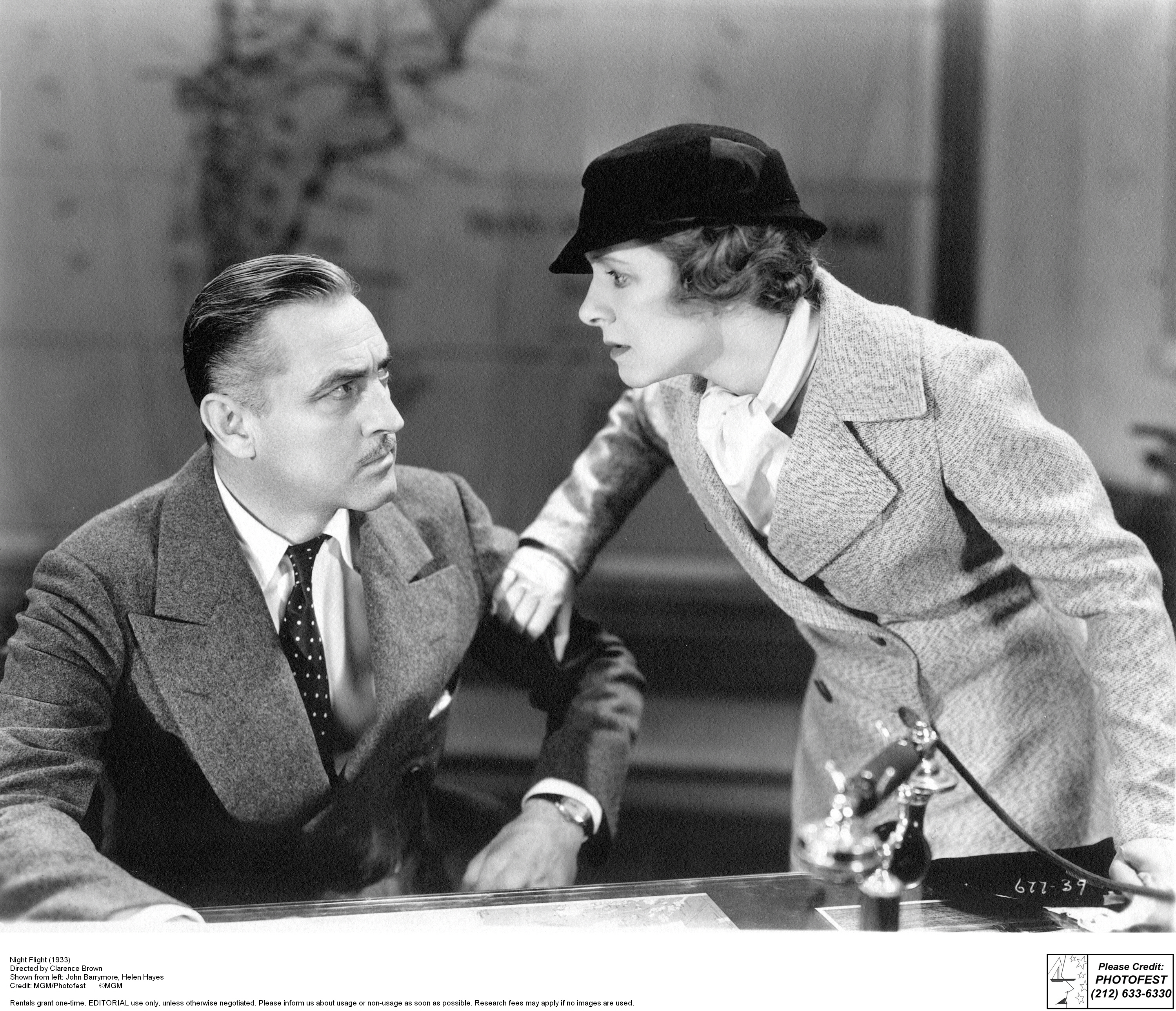 Актер бучма молодой. Эта ночь наша 1933. A shriek in the night (1933. Эта ночь наша 1933. Песни нашей родины.