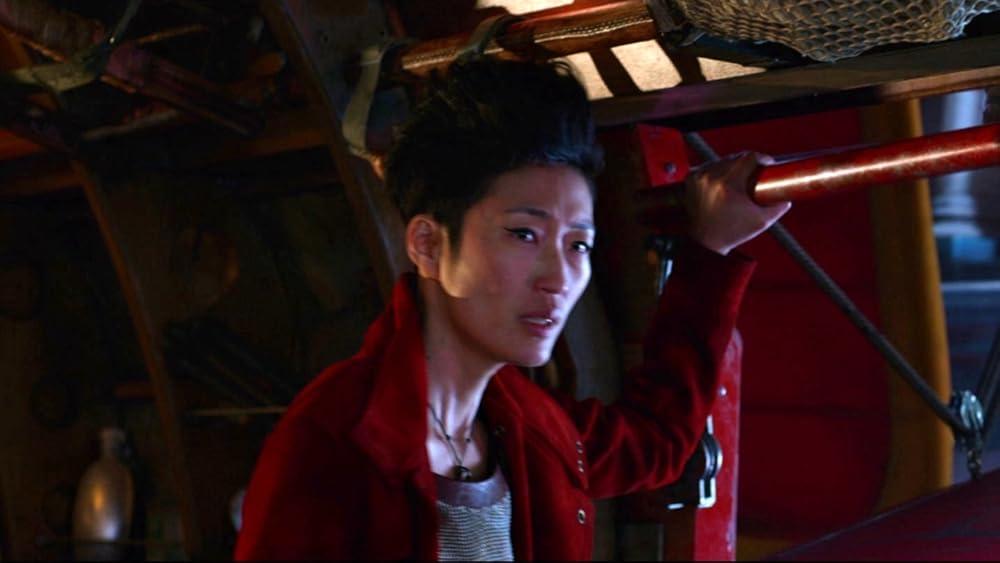 Mortal Engines Mortal Engines Hester And Anna Fang Drop On To London